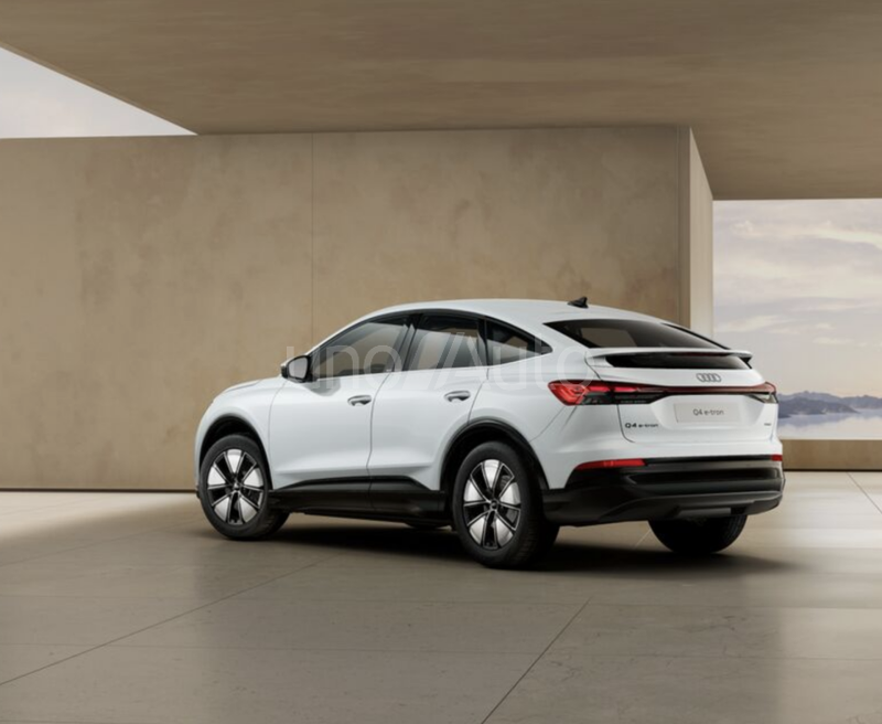 Q4 e-tron Sportback quattro Advanced 220kW 82KWh