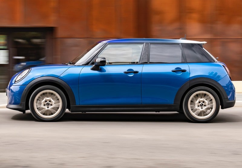 Mini Cooper 5 puertas C Essential Aut.