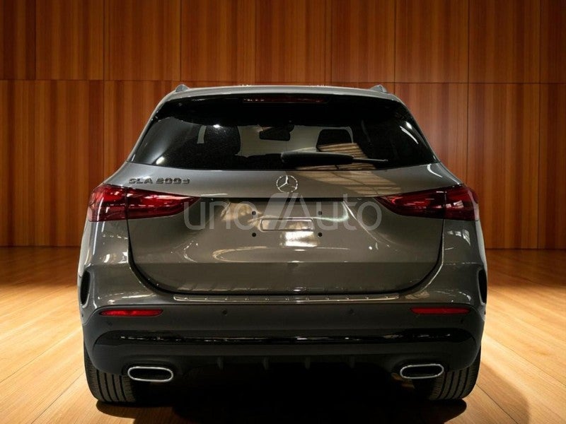 GLA 200d 8G-DCT