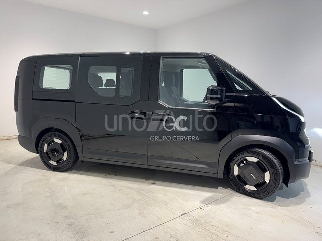 PV5 Passenger L2H1 Medium Range Plus
