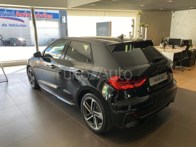 A1 Sportback 30 TFSI Adrenalin Black Edition S tronic 85kW