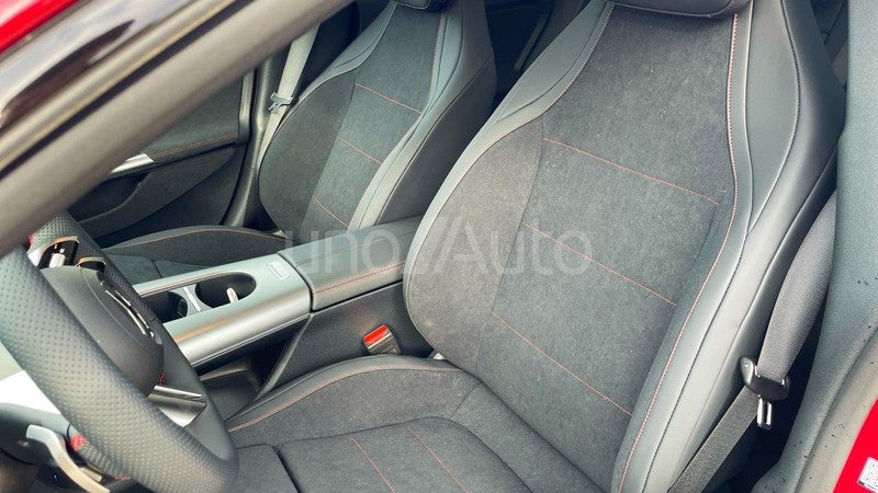 CLA Eléctrico 250+