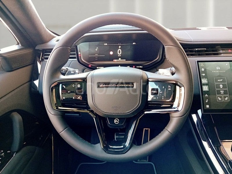 4.4 V8 635 PS AWD Auto MHEV SV