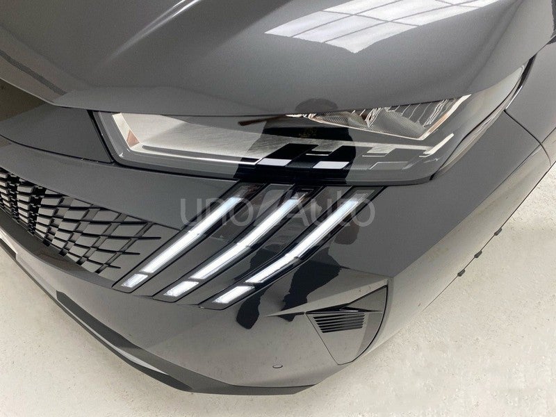 Hybrid 1.2 107KW Allure eDCS6