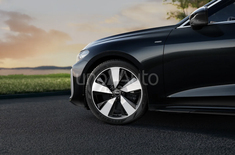 A5 Avant e-hybrid S line quattro S tronic 220kW