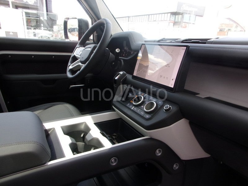 Defender 110 3.0D l6 MHEV S AWD Aut. 250