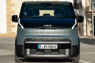 KIA PV5 Passenger L2H1 Medium Range Essential