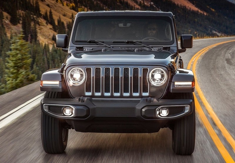 Wrangler Unlimited 2.0T GME Sahara 8ATX
