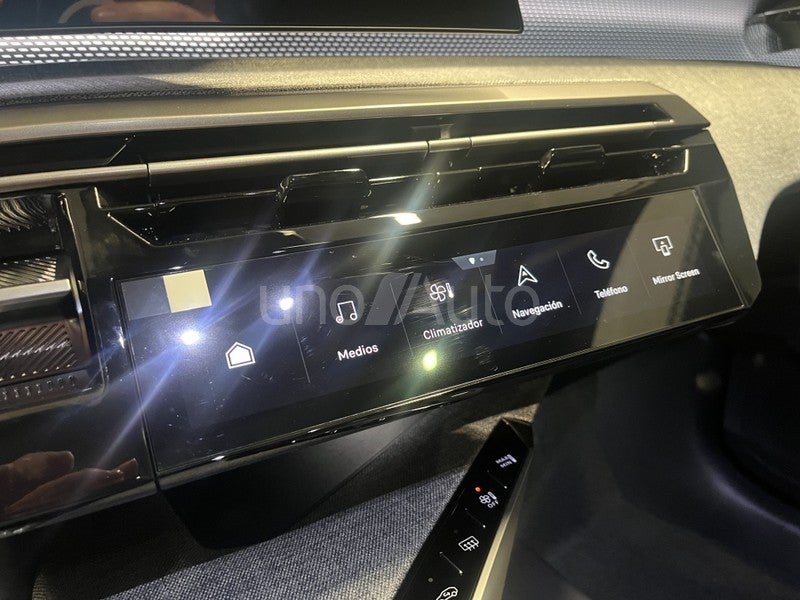 5008 Hybrid 136 GT eDCS6