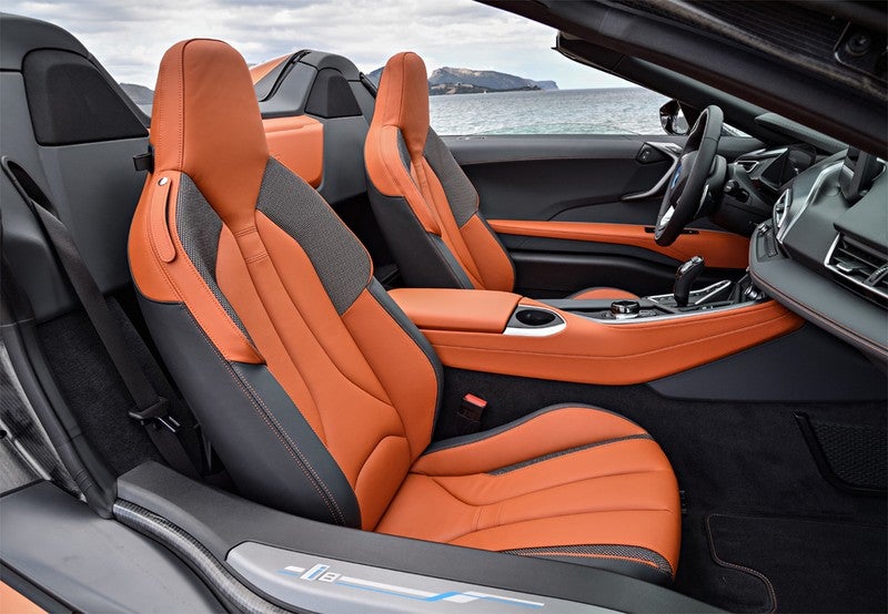 i8 Roadster