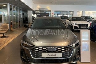 AUDI A5 2.0TDI Black line S tronic 150kW