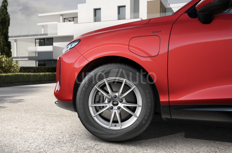 Q3 e-hybrid Business S tronic 200kW