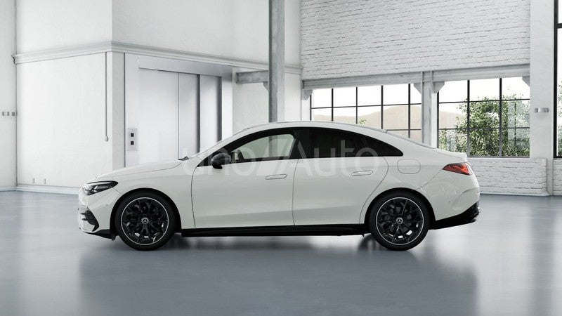 CLA CLA 180 con tecnología híbrida