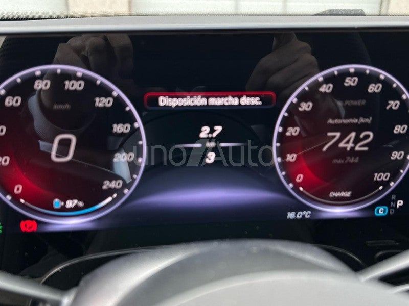 CLA Eléctrico 250+
