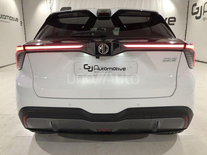 MG4 Luxury 64kWh