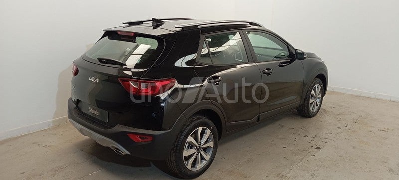 Stonic 1.0 T-GDi MHEV Concept 100