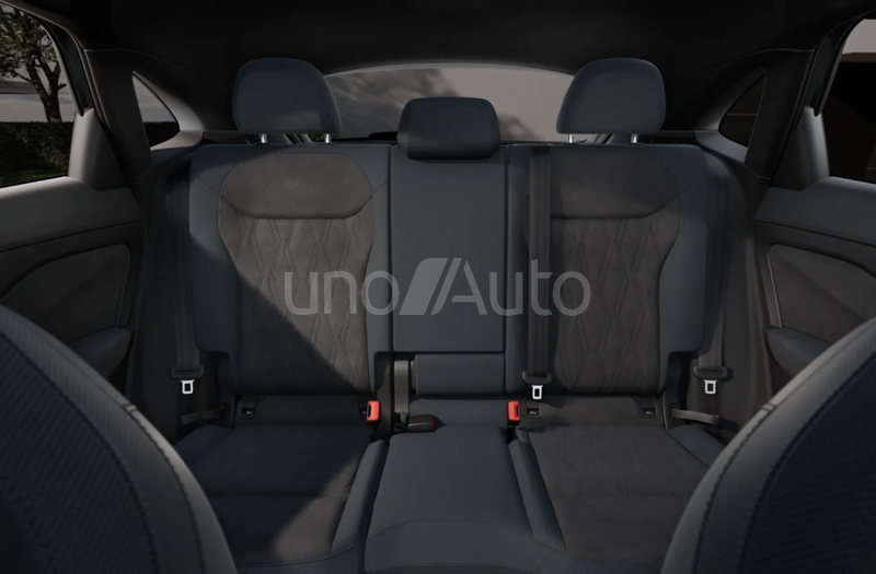 Q3 Sportback e-hybrid Black line S tronic 200kW