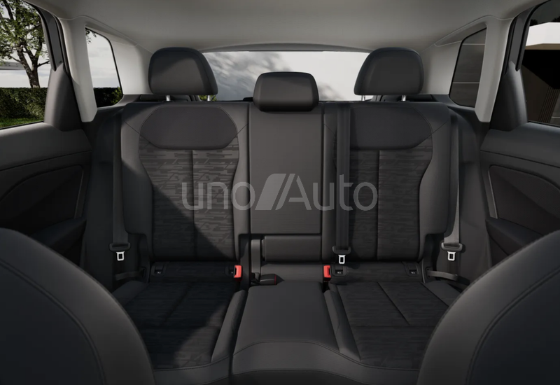 Q3 e-hybrid Advanced S tronic 200kW