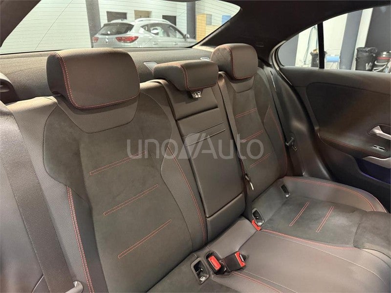 CLASE A 250 e con tecnología híbrida EQ Sedán