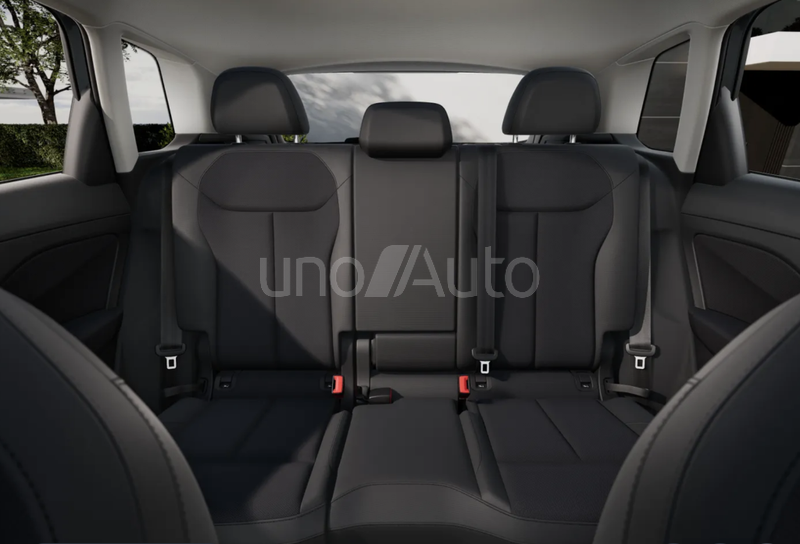 Q3 e-hybrid Advanced S tronic 200kW