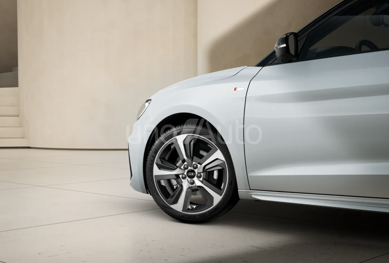 A1 Sportback 30 TFSI Adrenalin 85kW