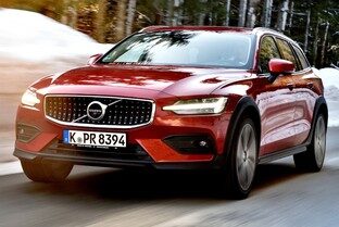 VOLVO V60 Cross Country B5 Ultimate Bright AWD Aut. 250