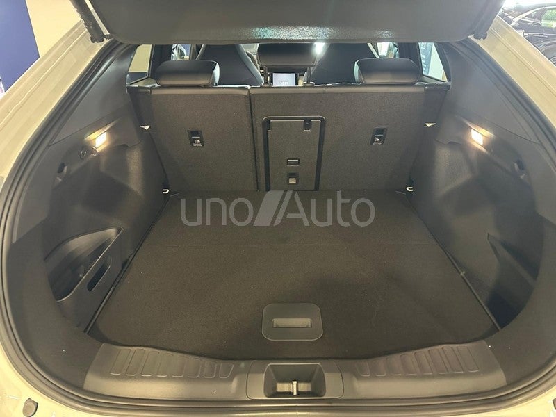 Capri AWD Rango Extendido Premium 77kWh