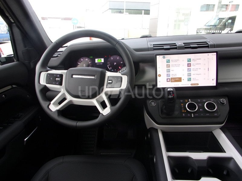 Defender 110 3.0D l6 MHEV S AWD Aut. 250
