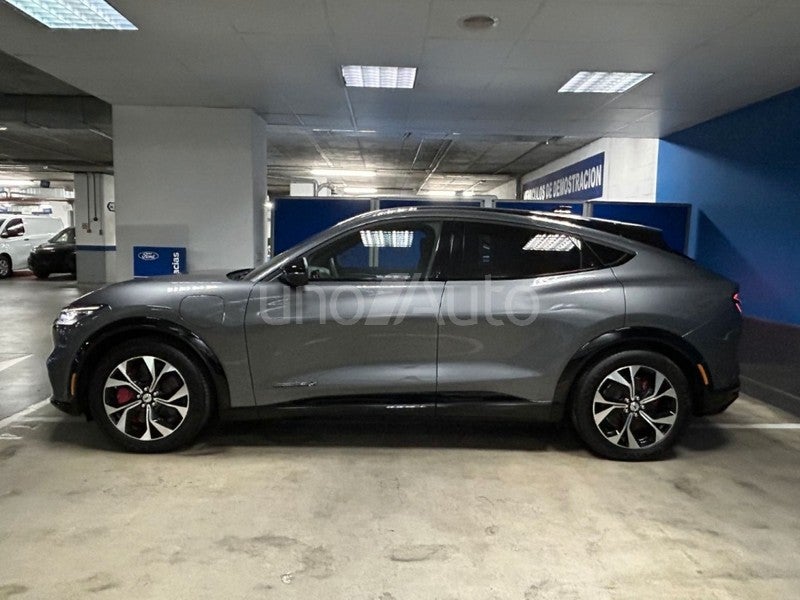 Mustang Mach-E Premium RWD Rango extendido