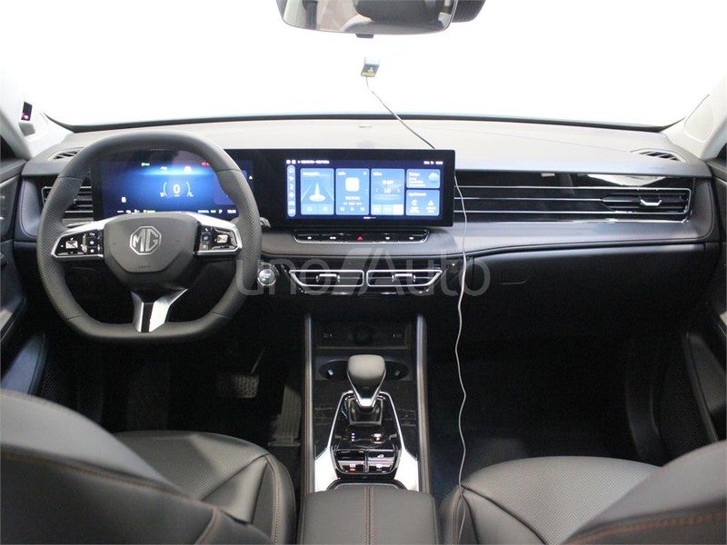 E 1.5T PHEV Luxury