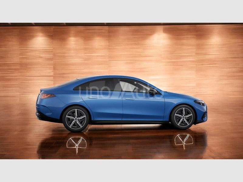 CLA Shooting Brake 180 7G-DCT