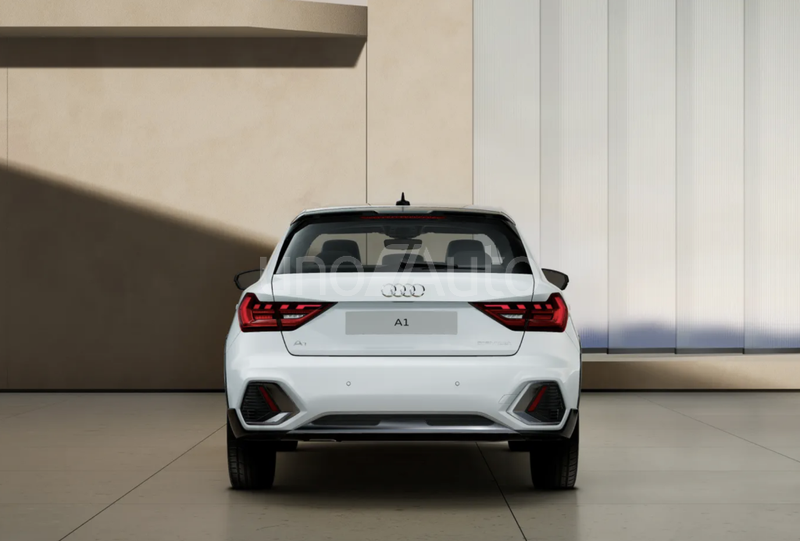 A1 Allstreet 30 TFSI Adrenalin S tronic 85kW