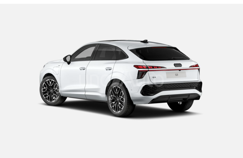 Q3 Sportback e-hybrid Black line S tronic 200kW