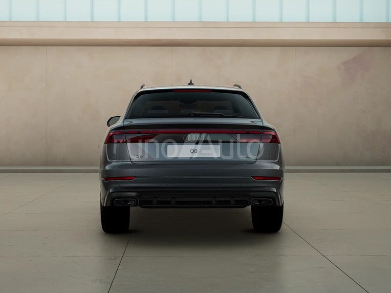 Q8 55 TFSIe Black line quattro tiptronic