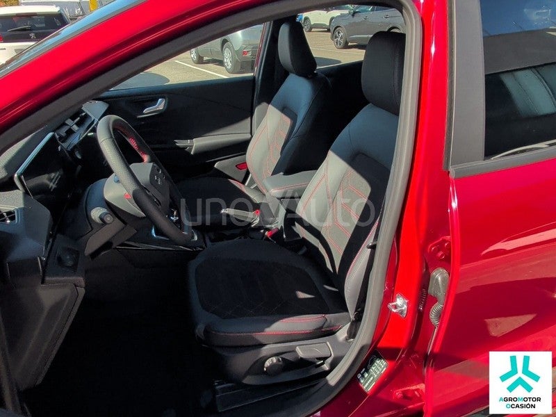 1.0 EcoBoost 125cv ST-Line X MHEV