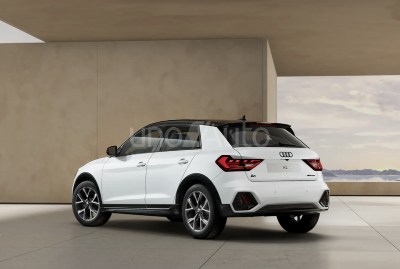 A1 Allstreet 30 TFSI Adrenalin 85kW