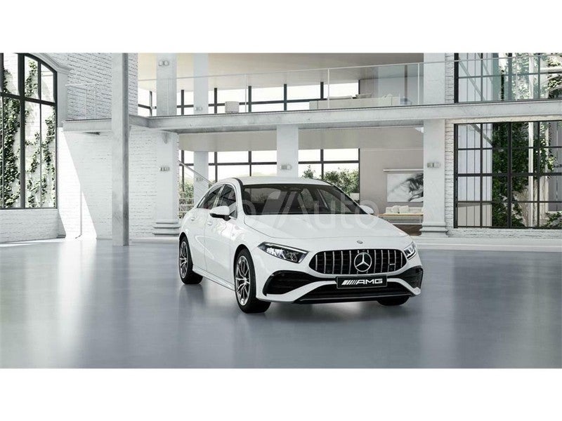 Mercedes-AMG A 35 4MATIC Sedán