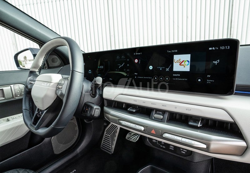 EV4 Fastback Earth Launch Edition Long Range