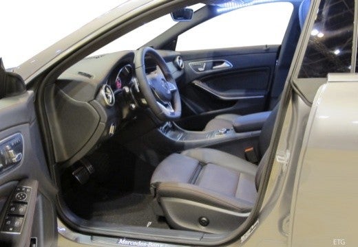CLA Shooting Brake 200d 7G-DCT
