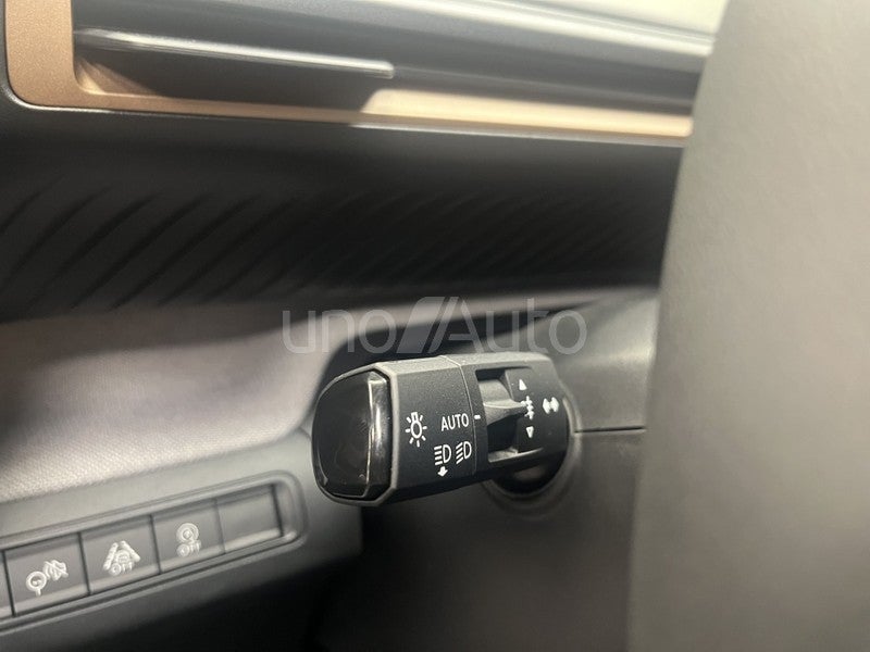 C3 Aircross Hybrid Plus e-DCS6 145