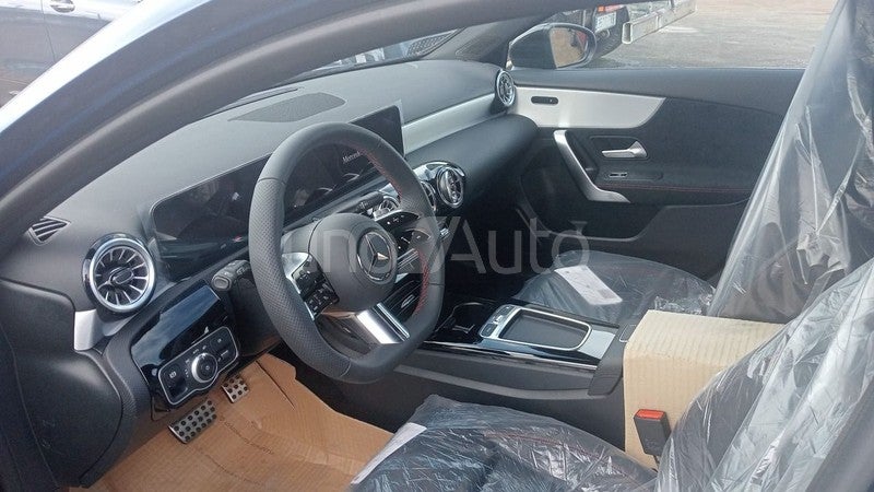 250e compacto AMG Line