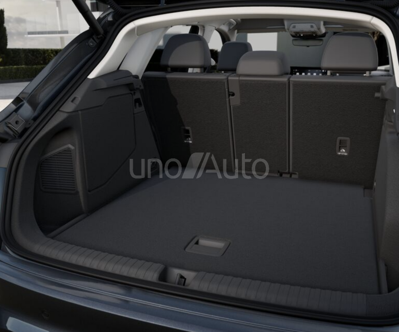 Q3 e-hybrid Business S tronic 200kW