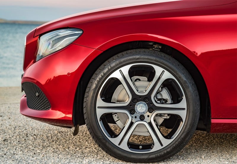 E 220d 4Matic 9G-Tronic 194