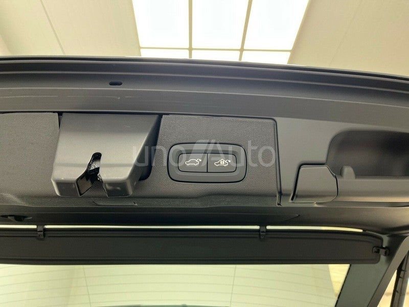 2.0 B5 G MHEV Core Auto AWD