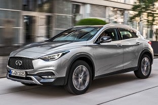 INFINITI QX30 2.2d Premium AWD 7DCT