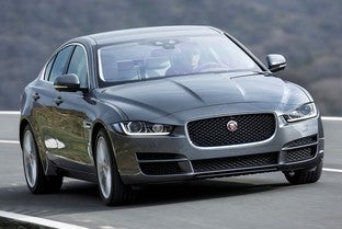 JAGUAR XE 2.0i4D S RWD Aut. 180