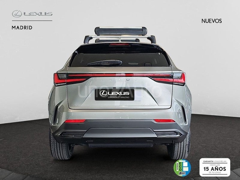 NX 450h+ Premium+ 4WD