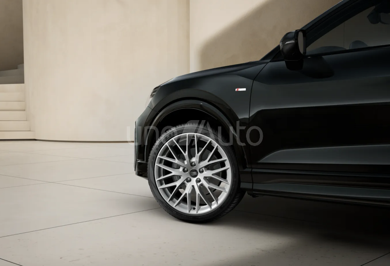 Q2 35 TFSI Adrenalin S tronic 110kW