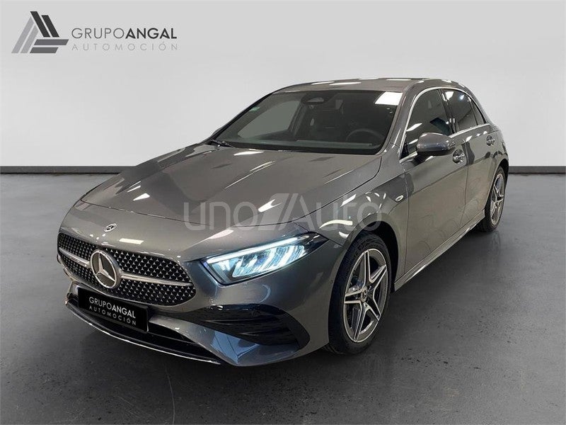 CLASE A 250 e con tecnología híbrida EQ