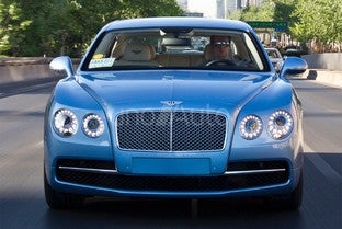 BENTLEY Flying Spur V8 Azure